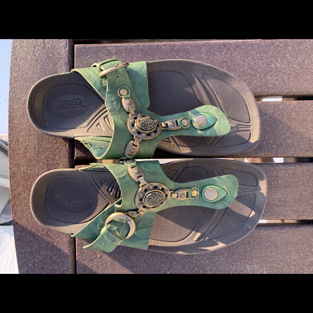 Sold on consignment - Picture 6 of 6